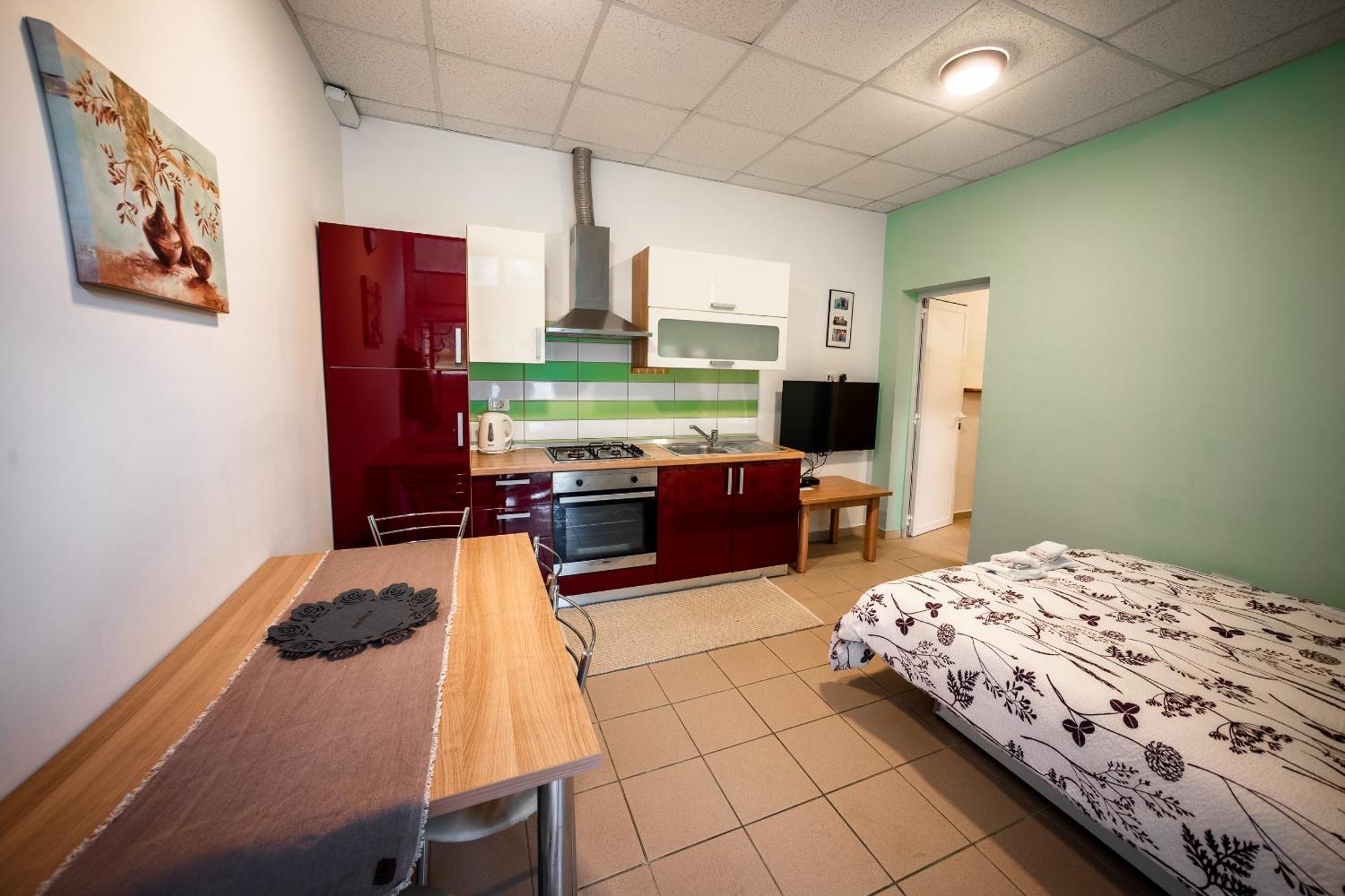 Apartma Kamp อายดอฟช์ชีนา ภายนอก รูปภาพ
